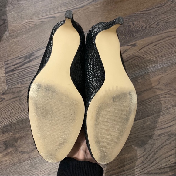 Kate & Mel black snakeskin heels - Picture 2 of 6